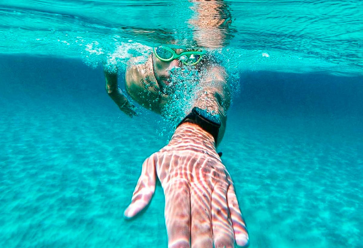 Organisation der 7,5 km langen Schwimmstrecke in der Serra de Tramuntana, Mallorca